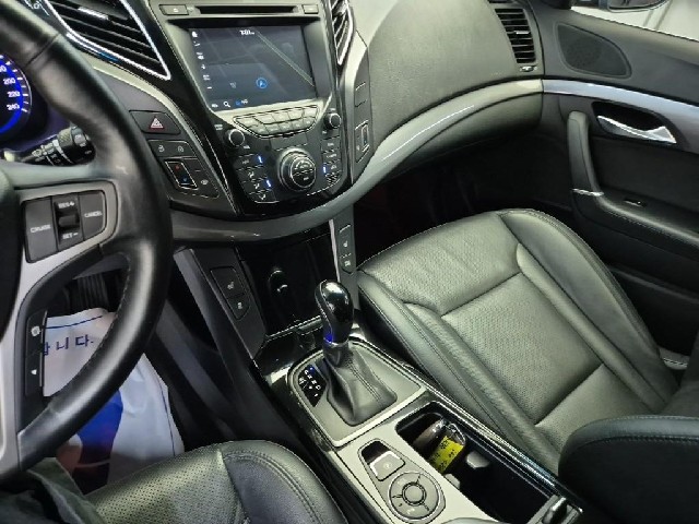 6071501872R10.jpg