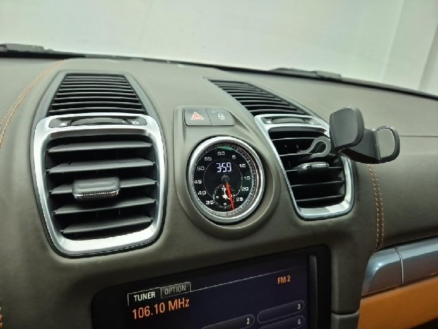 6081001730R18.jpg
