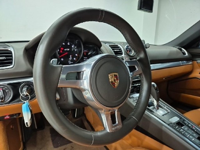 6081001730R9.jpg