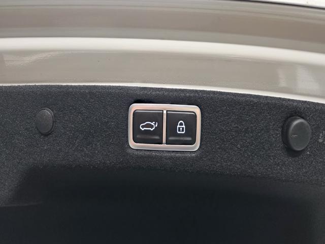 b3ec8103608f3c10d1e4d415f3d0fc97.jpeg