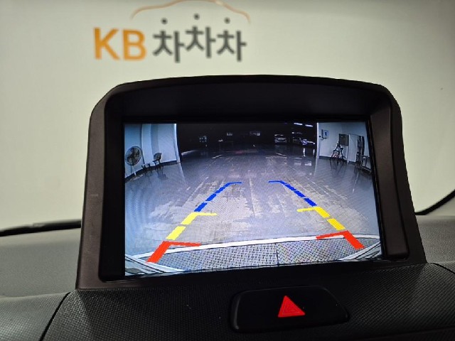 6081002455R14.jpg