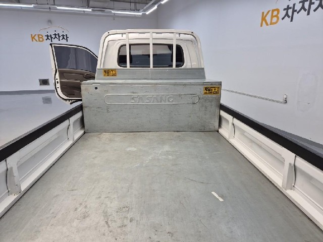 6081501998R14.jpg