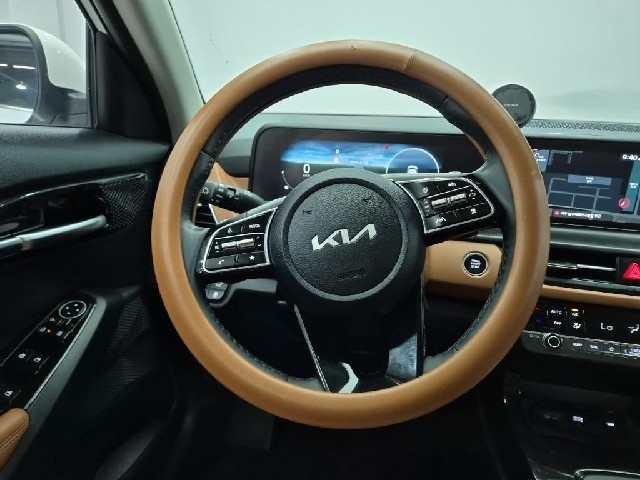 6081002209R9.jpg