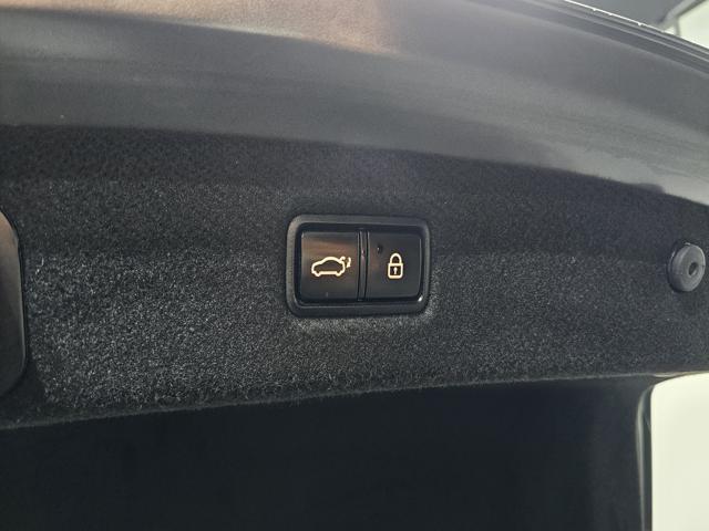 1e392e44e277775a64e421696c120a3d.jpeg