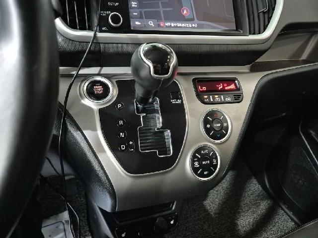 6081000269R8.jpg