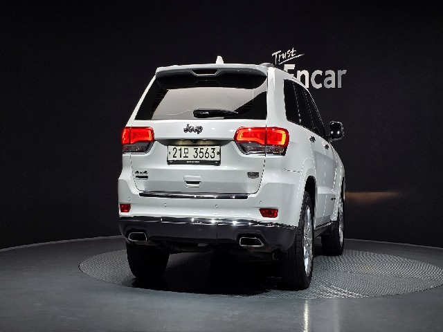 da8b305ddcb0066e9a5214db6692b140.jpeg