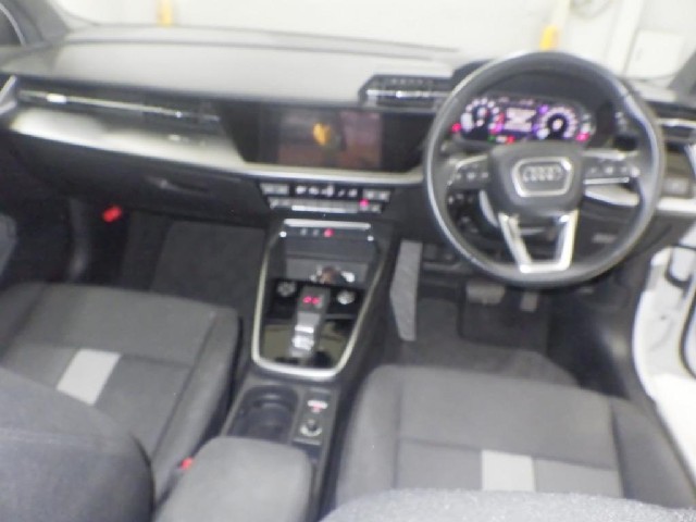 ec16a2fad572684ffeab7d1c7638333e.jpg