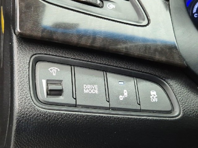 6081000414R17.jpg
