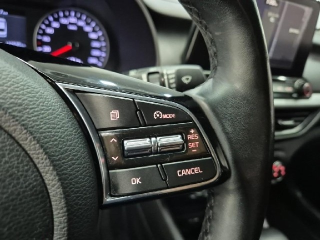 6081000992R15.jpg