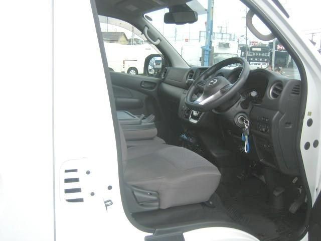 d08eeebf6b51b17f67a8eb7ea172ce18.jpg