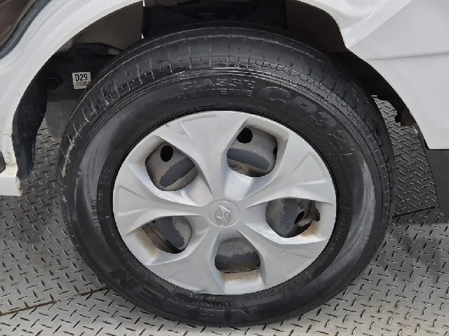 6061002581R18.jpg