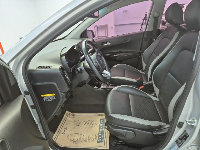 6081502095R11.jpg
