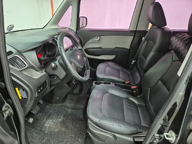 6081002129R11.jpg
