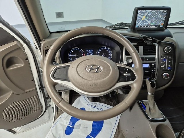 6091500673R9.jpg