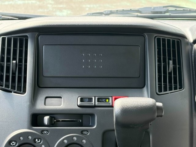 61982c736f2f4eeeb09f85b3e292fb28.jpg
