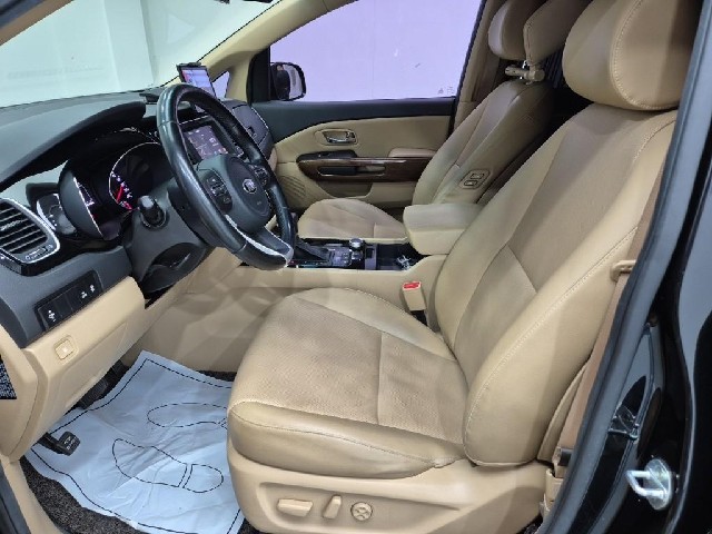 6071000178R11.jpg