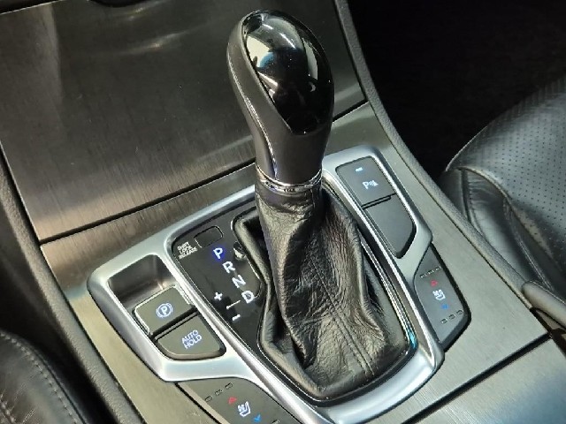 6071501825R8.jpg
