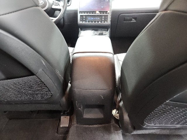 lotterental_223123616_JEWFx_10.jpg