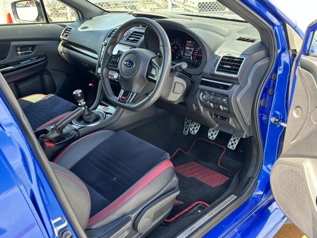 fc560677f4b38423bc47f80bc8647589.jpg
