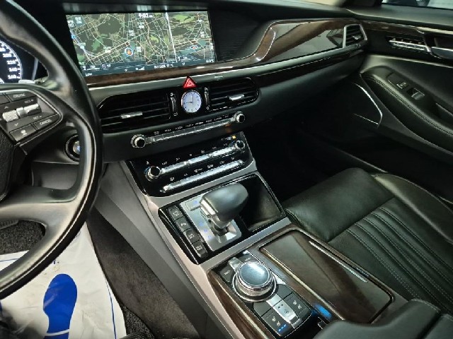 6071501173R10.jpg