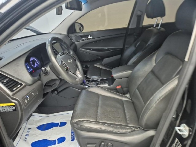 6071500561R11.jpg