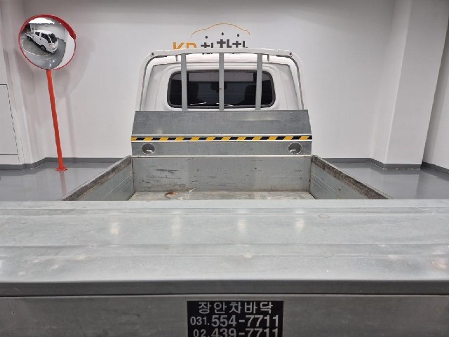 6061002581R17.jpg