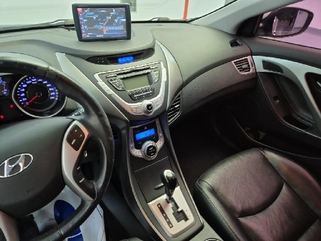 6071000906R10.jpg