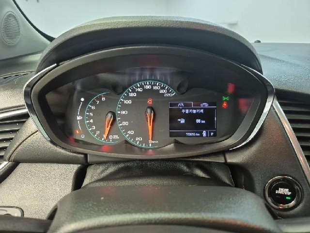 6071500682R6.jpg