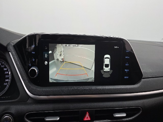 27ac3d8537844828e928a0e98850a31a.jpeg