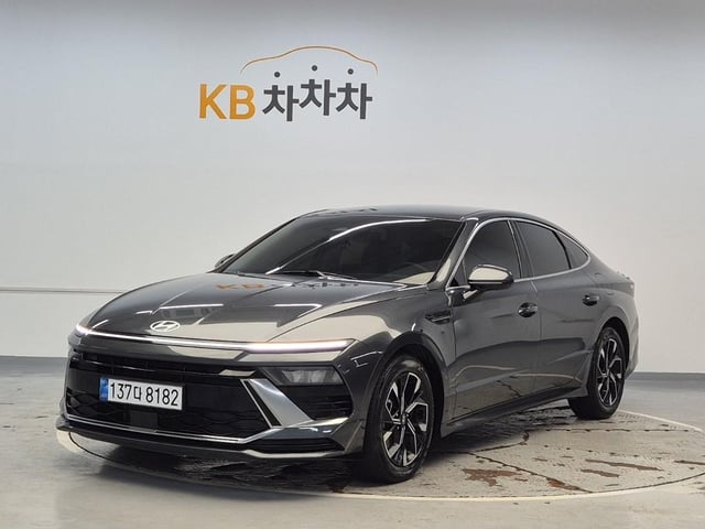 6081501666R1.jpg