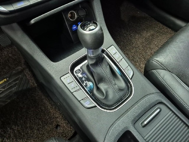 6071001766R8.jpg