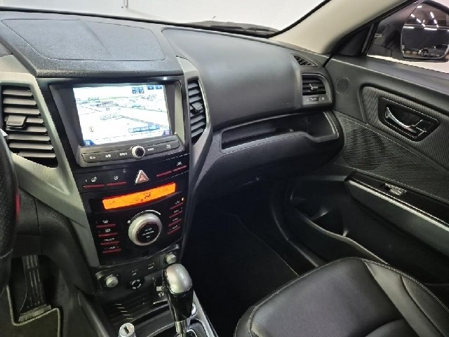 6051501083R10.jpg