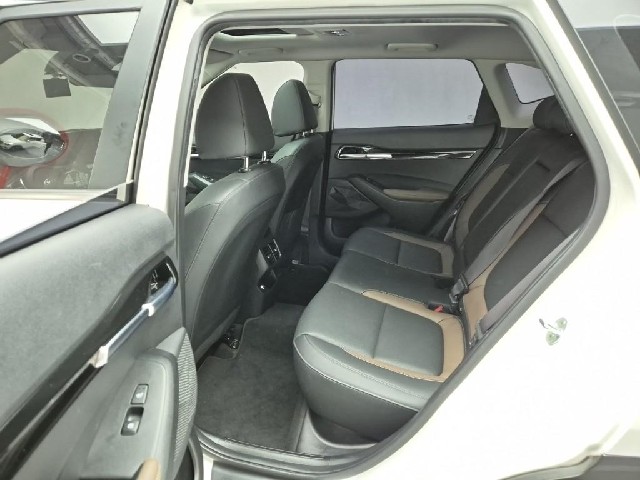 6031002232R12.jpg