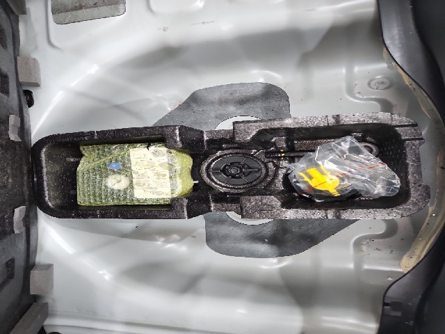 lotterental_094834993_VZKZU_8.jpg