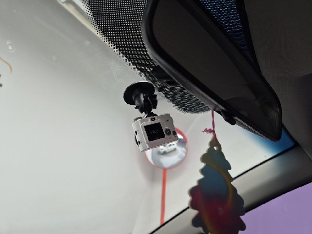 5071002549R15.jpg