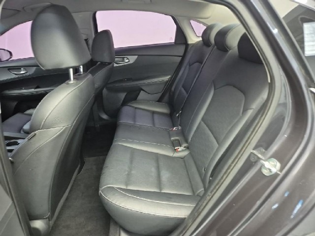 6061000805R12.jpg