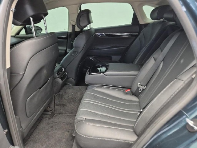 6081500484R12.jpg