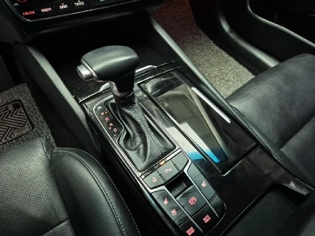 6041001579R8.jpg