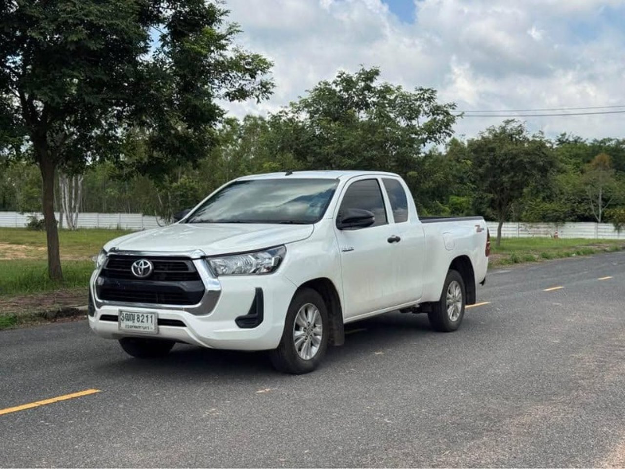 2021 Toyota Hilux, photo 1 of 1