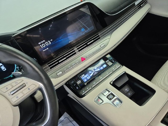 6081500158R10.jpg