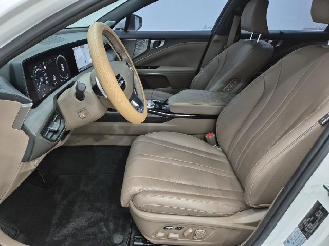 6081000148R11.jpg