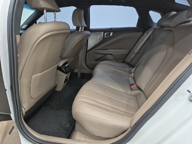 6081000148R12.jpg
