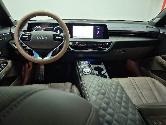 6081000148R7.jpg