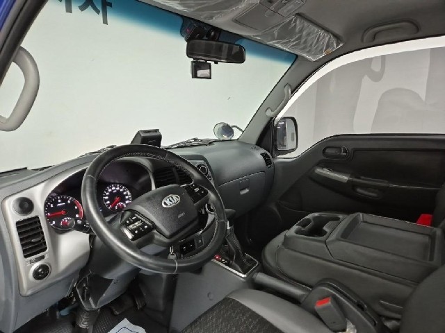 6041001718R6.jpg