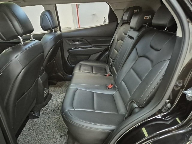 6061502131R12.jpg