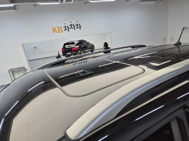 6061502131R13.jpg