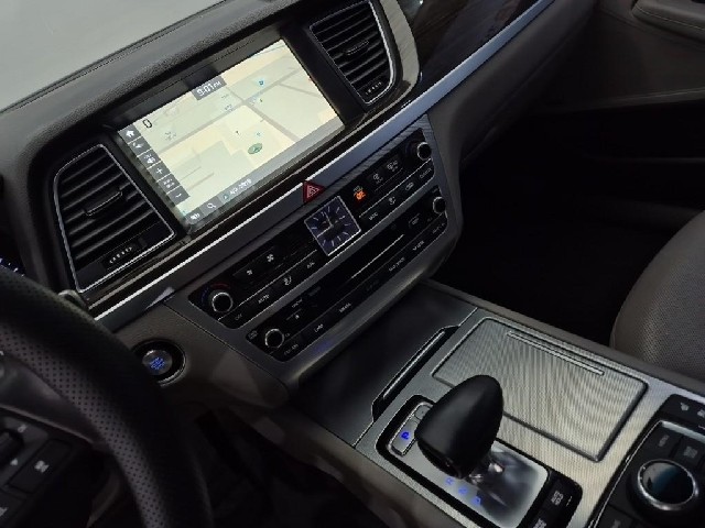 6051500503R10.jpg