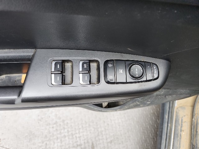 lotterental_210620417_p0SJA_10.jpg