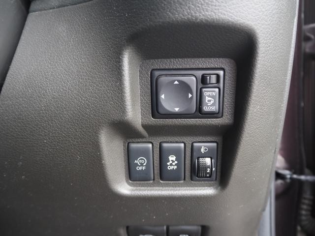 0403084A30260830W00216.jpg