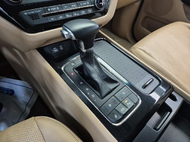 6051001583R8.jpg